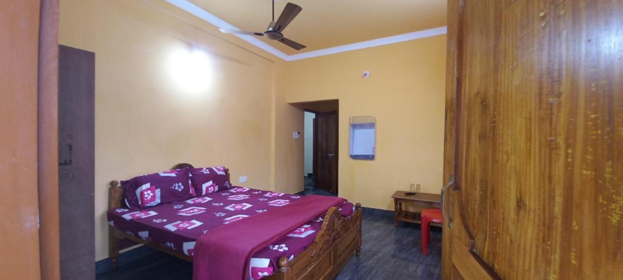 Goroomgo Neelachal Holiday Nibasa Puri Near Sea Beach Area - Perfect Location With Excellent Service Awarded Ngoại thất bức ảnh